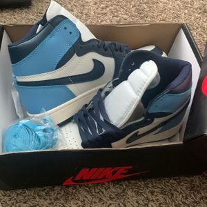 Air Jordan 1 Retro High OG 'Obsidian